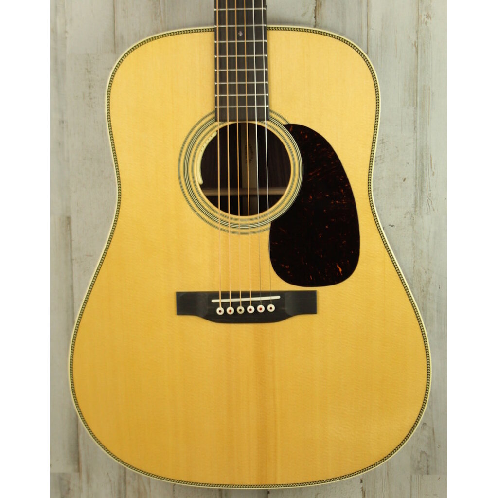 Martin NEW Martin Standard Series HD-28E - Natural (472)