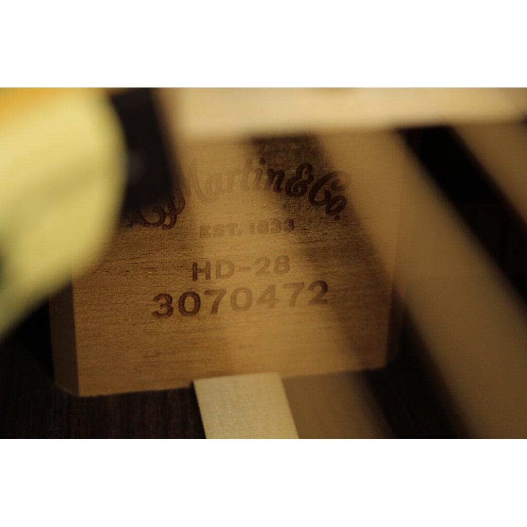 Martin NEW Martin Standard Series HD-28E - Natural (472)