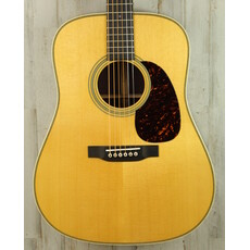 Martin NEW Martin Standard Series HD-28 - Natural w/ Aging Toner (800)