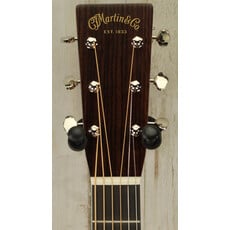 Martin NEW Martin Standard Series HD-28 - Natural w/ Aging Toner (511)