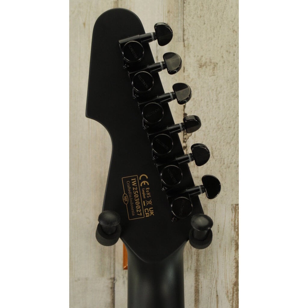 Schecter USED Schecter Machine Gun Kelly PT (027)