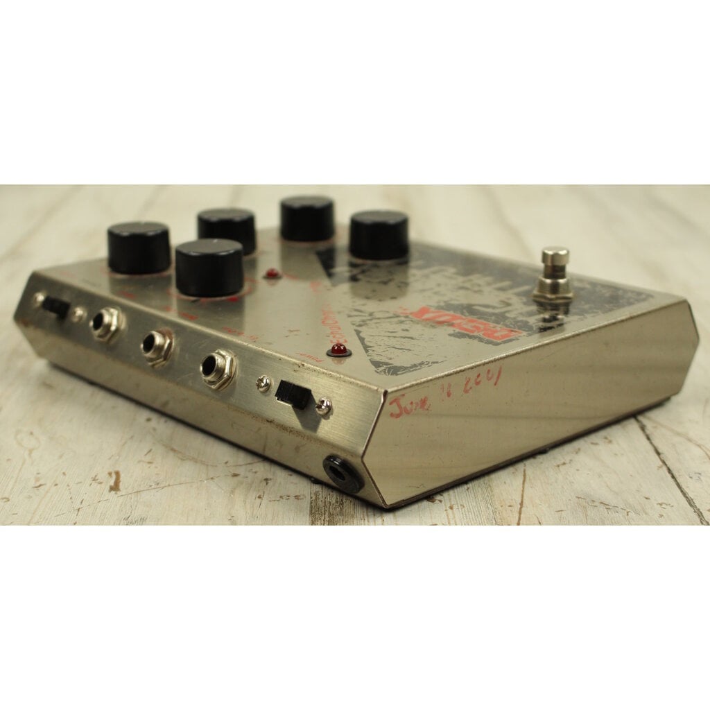 Electro Harmonix USED Electro Harmonix Deluxe Memory Man (010)