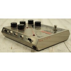Electro Harmonix USED Electro Harmonix Deluxe Memory Man (010)
