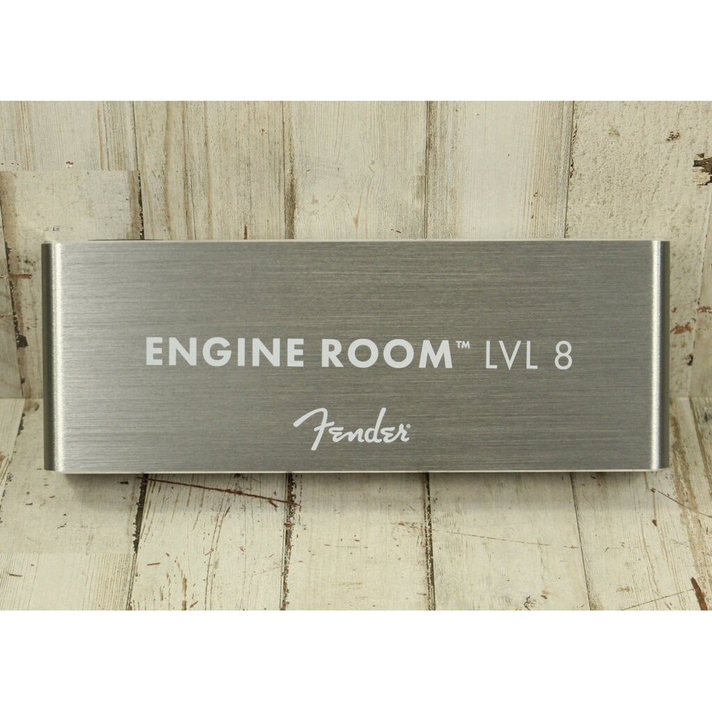 Fender USED Fender Engine Room LVL 8 (030)