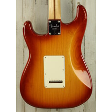 Fender USED 2018 Fender American Professional Stratocaster HSS Shawbucker (925)