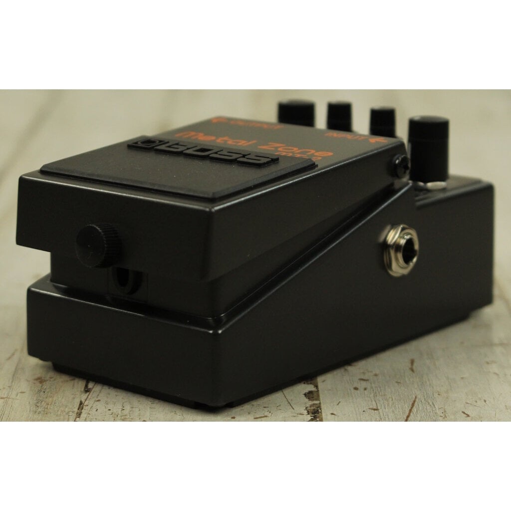 Boss USED Boss MT-2 Metal Zone (030)