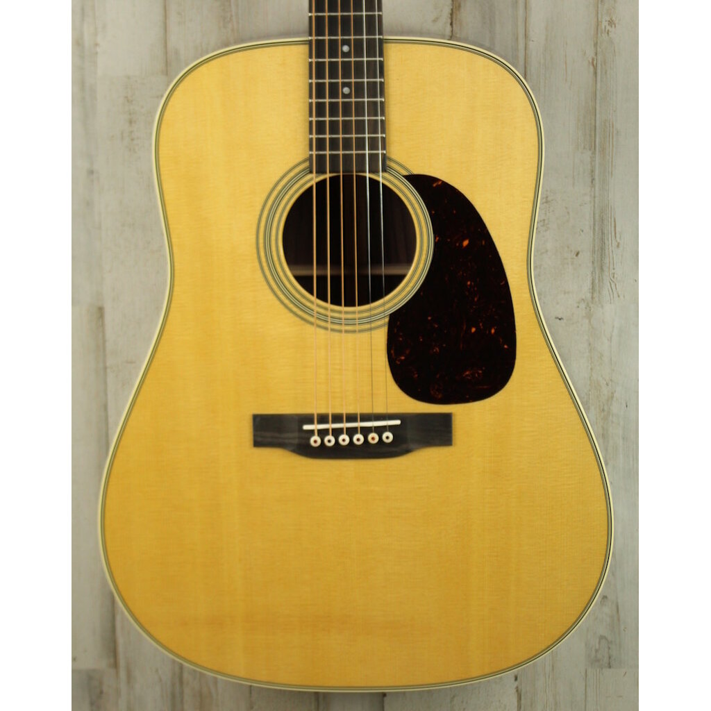 Martin NEW Martin Standard Series D-28 - Natural w/ Aging Toner (452)