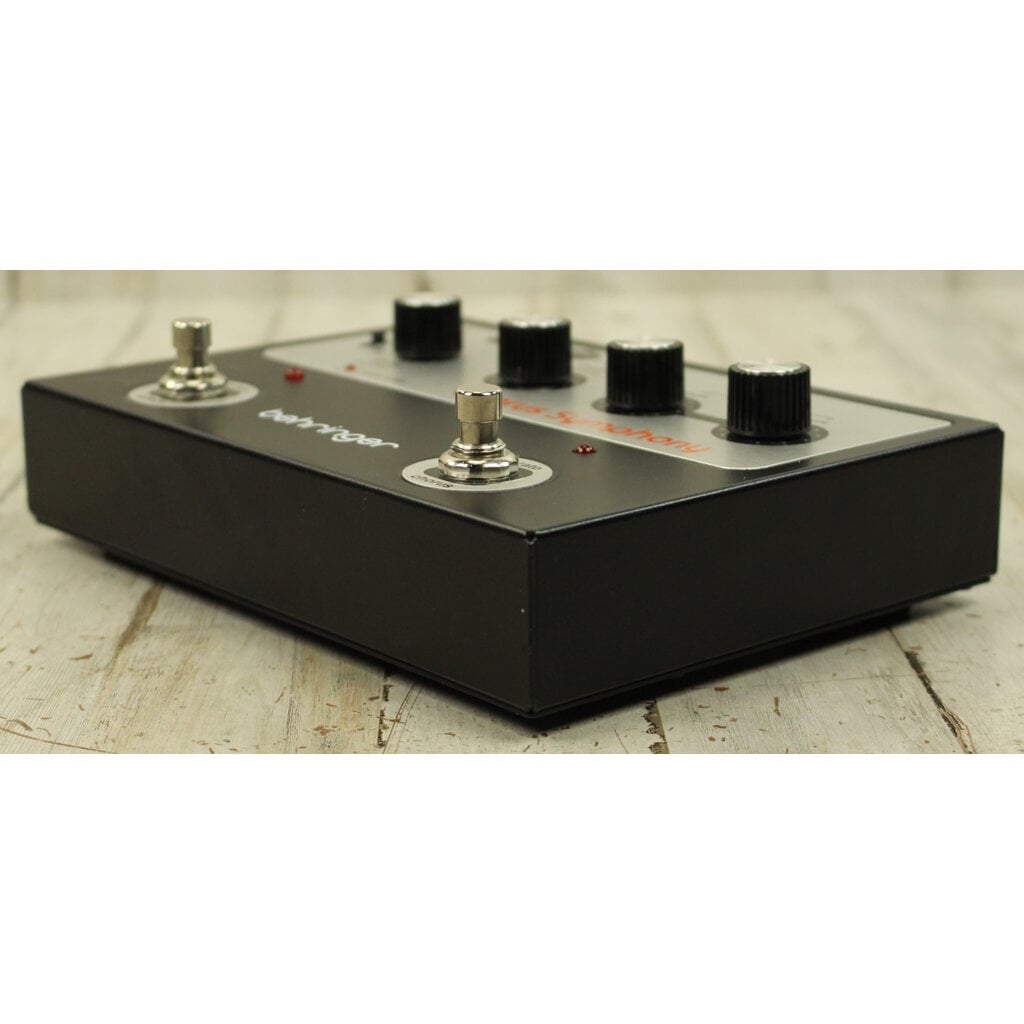 Behringer USED  Behringer Chorus Symphony (060)