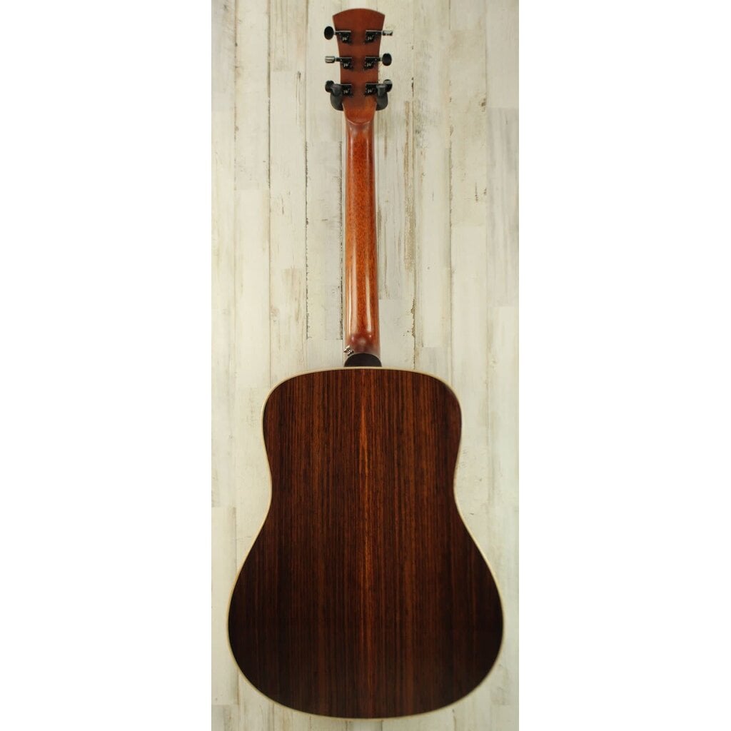 Andrew White USED Andrew White D110 (230)