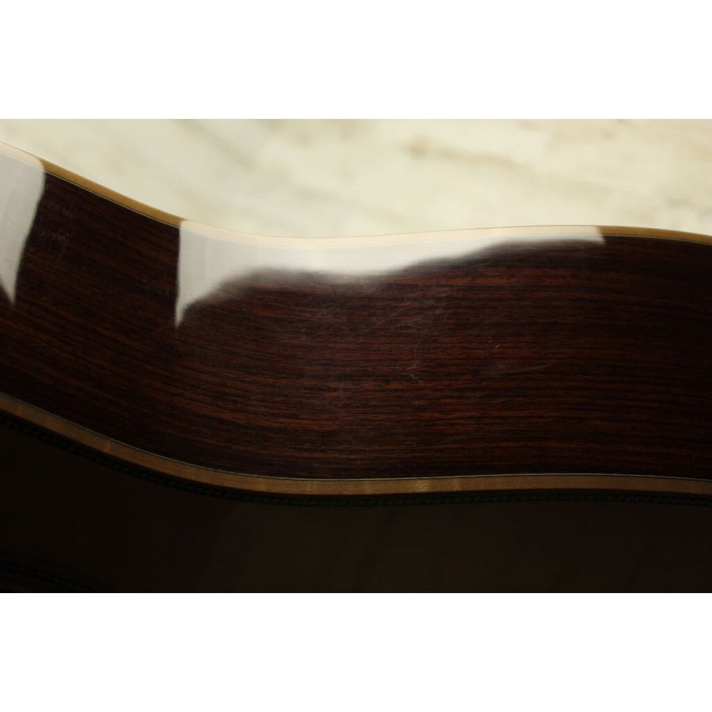 Andrew White USED Andrew White D110 (230)