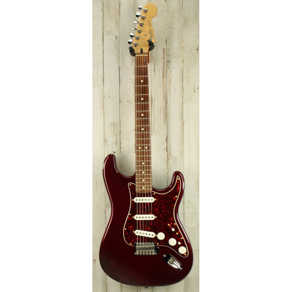 Fender USED 2000 Fender Standard Series Stratocaster (936)