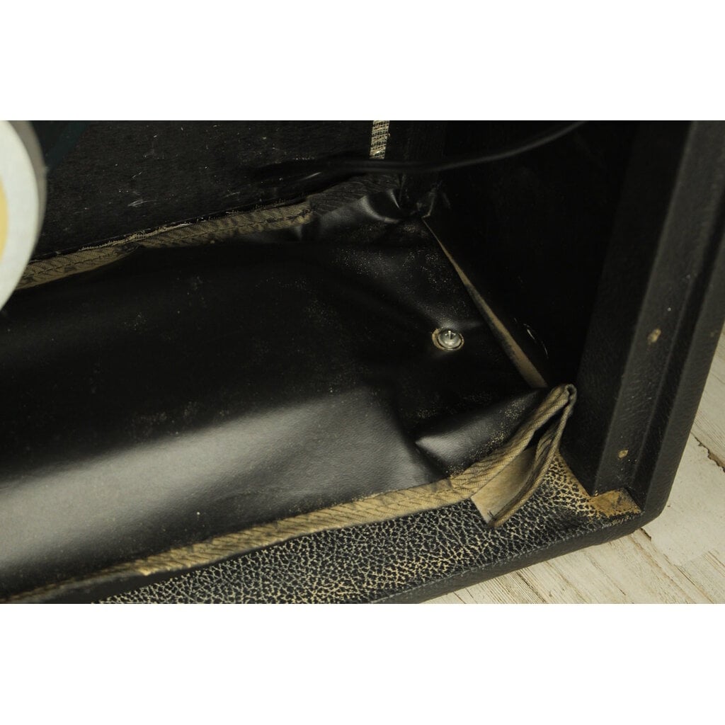 Fender PROJECT 2015 Fender '65 Deluxe Reverb (210)