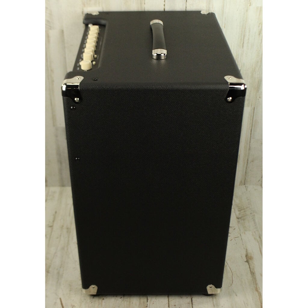 Fender DEMO Fender Rumble 800 (430)