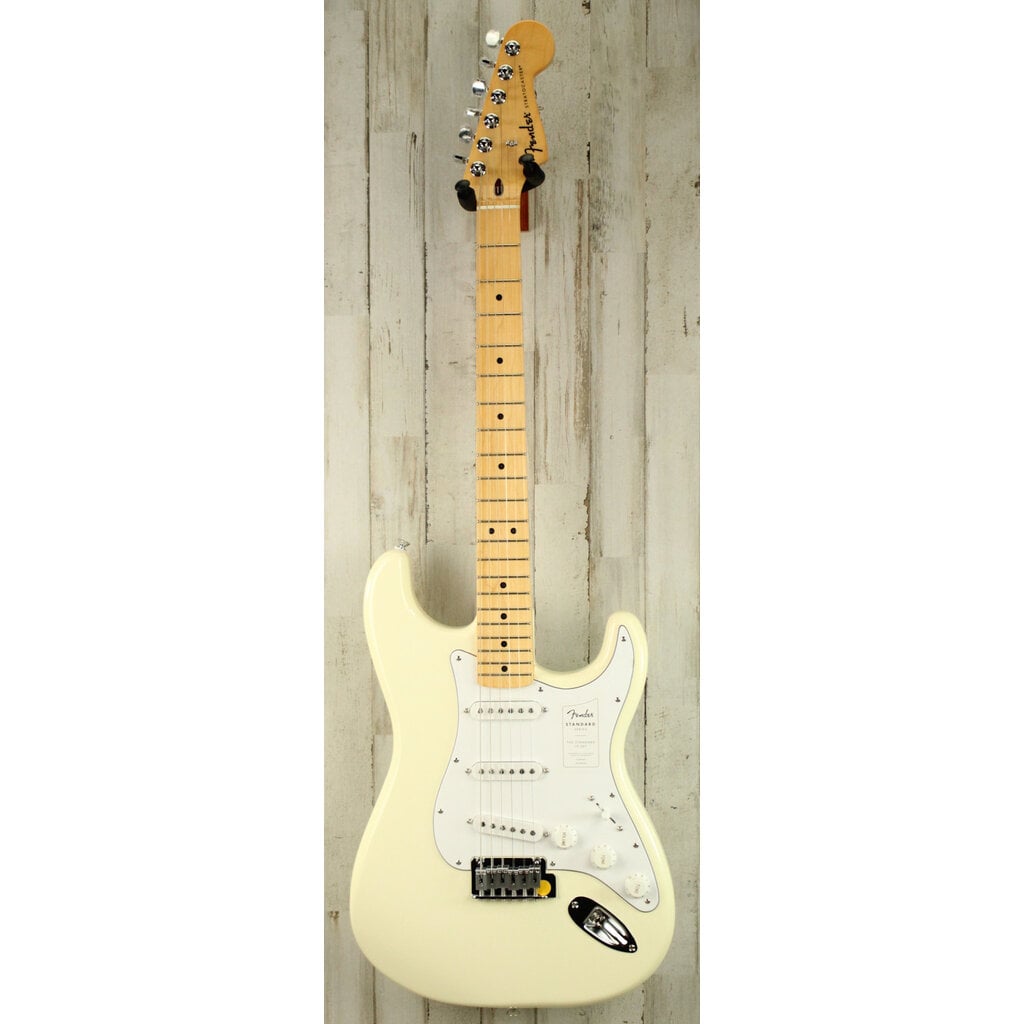Fender DEMO Fender Standard Stratocaster - Olympic White (662)
