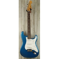 Fender DEMO Fender Standard Stratocaster - Aqua Marine Metallic (444)