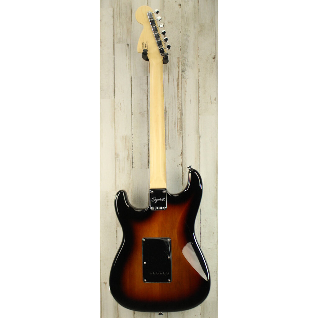 Squier DEMO Squier Paranormal Stratocaster Deluxe - 3-Color Sunburst (073)