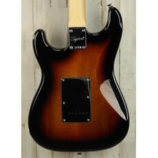 Squier DEMO Squier Paranormal Stratocaster Deluxe - 3-Color Sunburst (073)