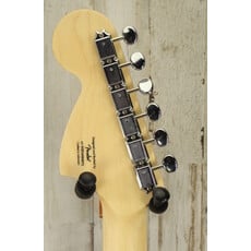 Squier DEMO Squier Paranormal Stratocaster Deluxe - 3-Color Sunburst (073)