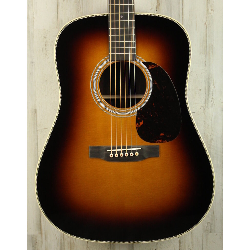 Martin NEW Martin Standard Series HD-28 - 1935 Sunburst (410)