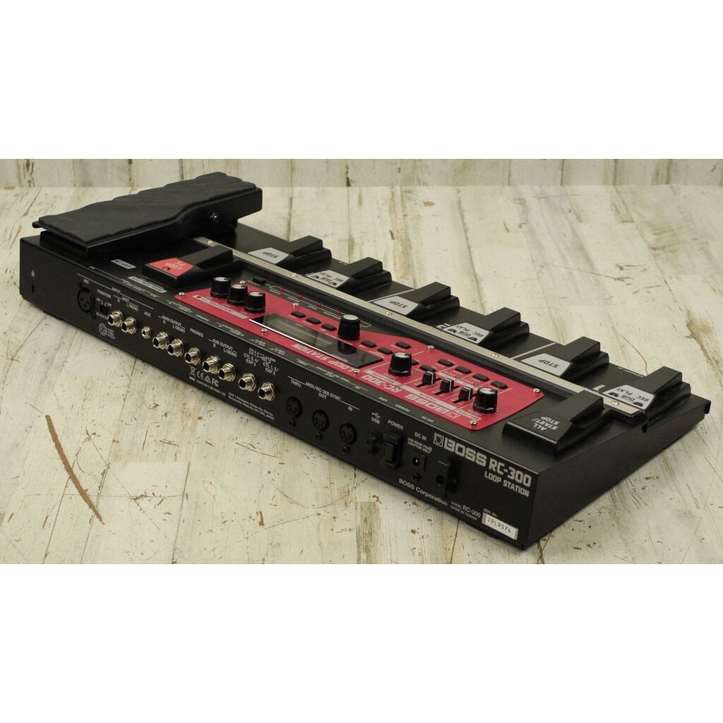 Boss USED Boss RC-300 Loop Station (030)