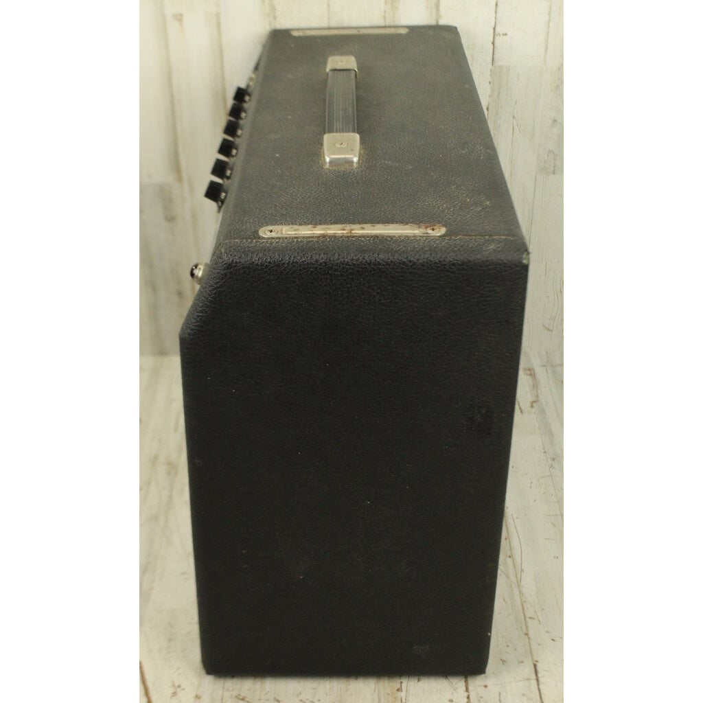 Fender VINTAGE 1977 Fender Princeton Reverb (965)