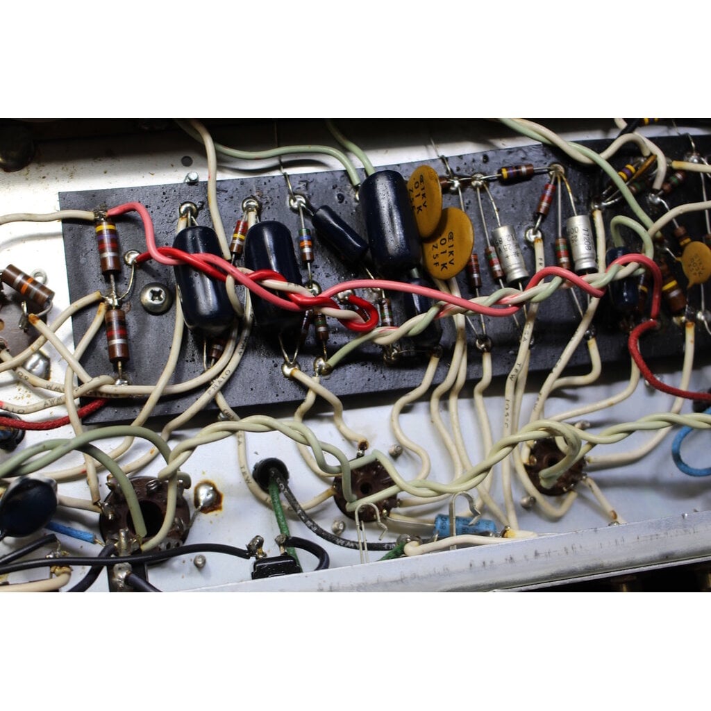 Fender VINTAGE 1977 Fender Princeton Reverb (965)