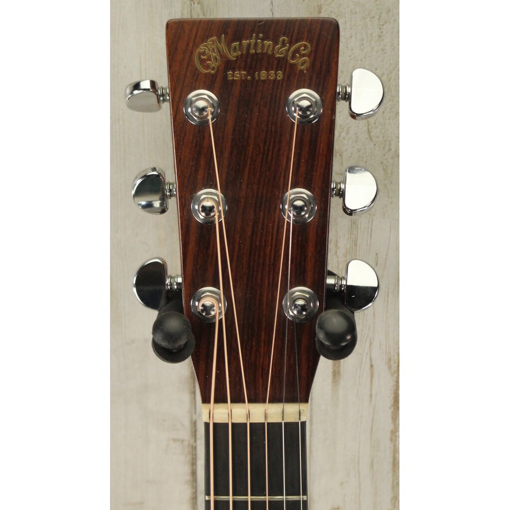 Martin USED 2010 Martin Standard Series HD-28 (719)