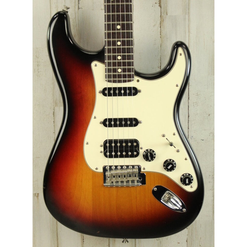 Fender USED Fender Highway One Stratocaster HSS (132)