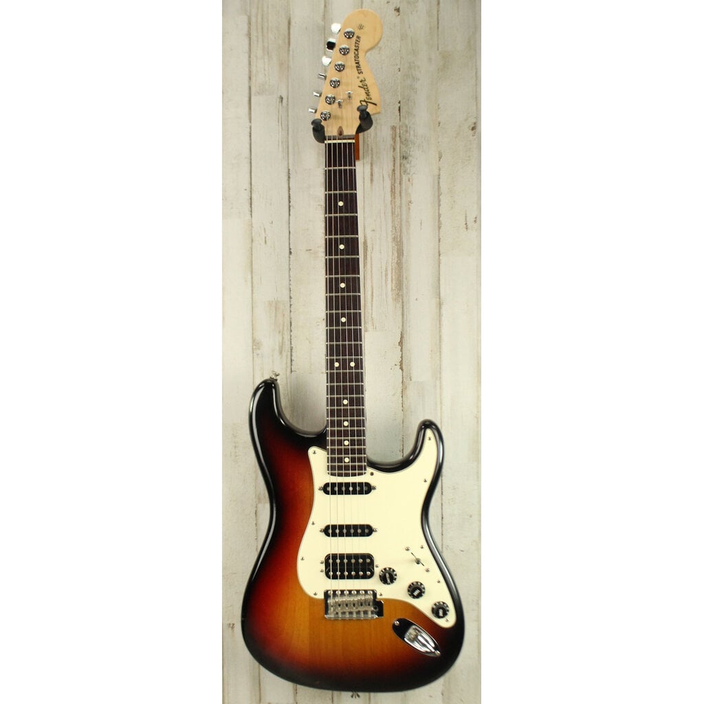 Fender USED Fender Highway One Stratocaster HSS (132)