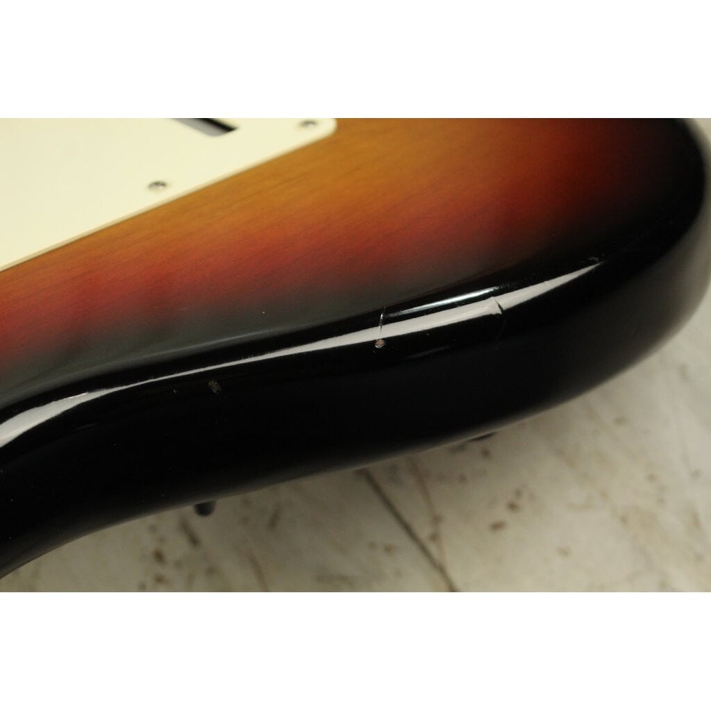 Fender USED Fender Highway One Stratocaster HSS (132)