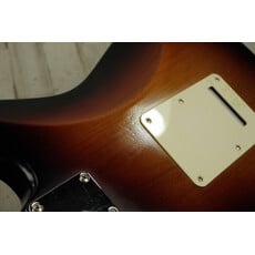Fender USED Fender Highway One Stratocaster HSS (132)