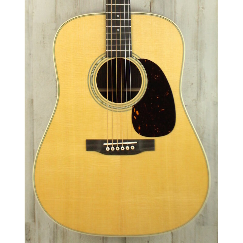 Martin NEW Martin Standard Series D-28 - Natural w/ Aging Toner (141)