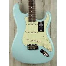 Fender DEMO Fender Limited Edition American Professional Classic Stratocaster w/ Fender Silent System - Daphne Blue (328)