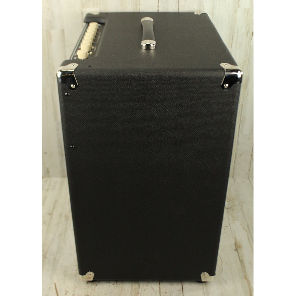 Fender DEMO Fender Rumble 200 (804)