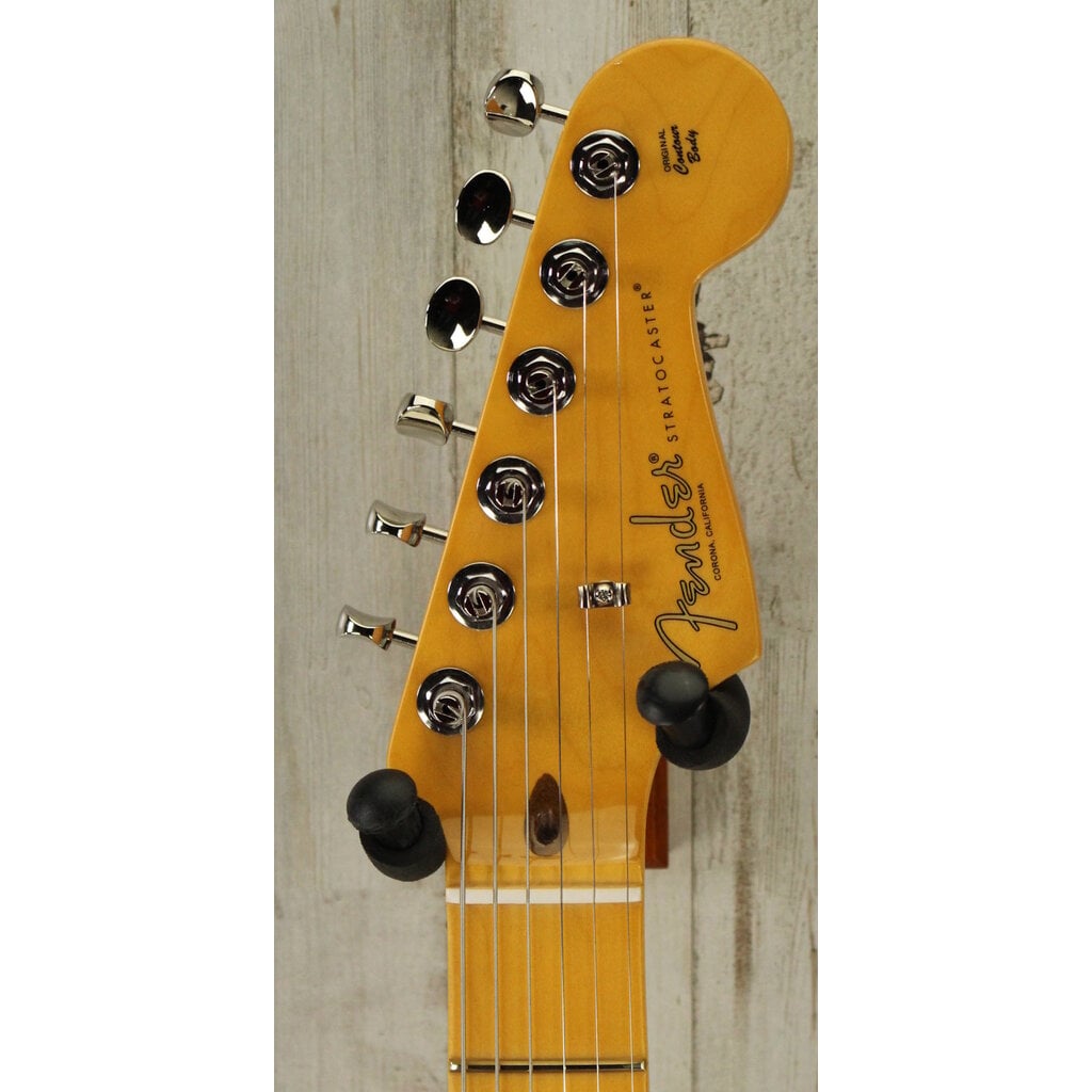Fender DEMO Fender Limited Edition American Professional Classic Stratocaster w/ Fender Silent System - Candy Apple Red (203)