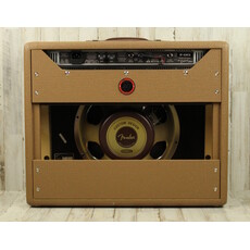 Fender DEMO Fender '62 Deluxe Amp (878)