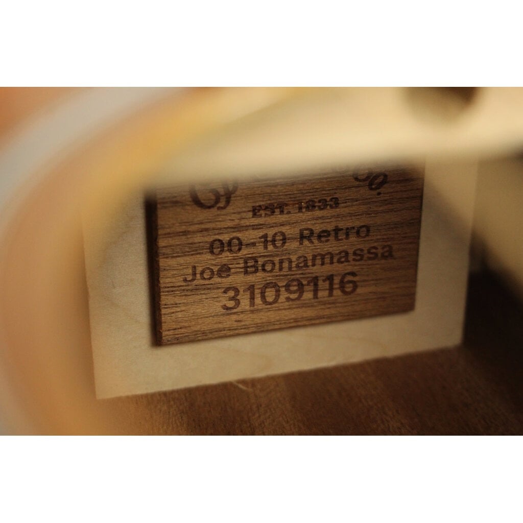 Martin NEW Martin Road Series 00-10E Retro Joe Bonamassa - 1937 Joe Bonamassa Sunburst (116)
