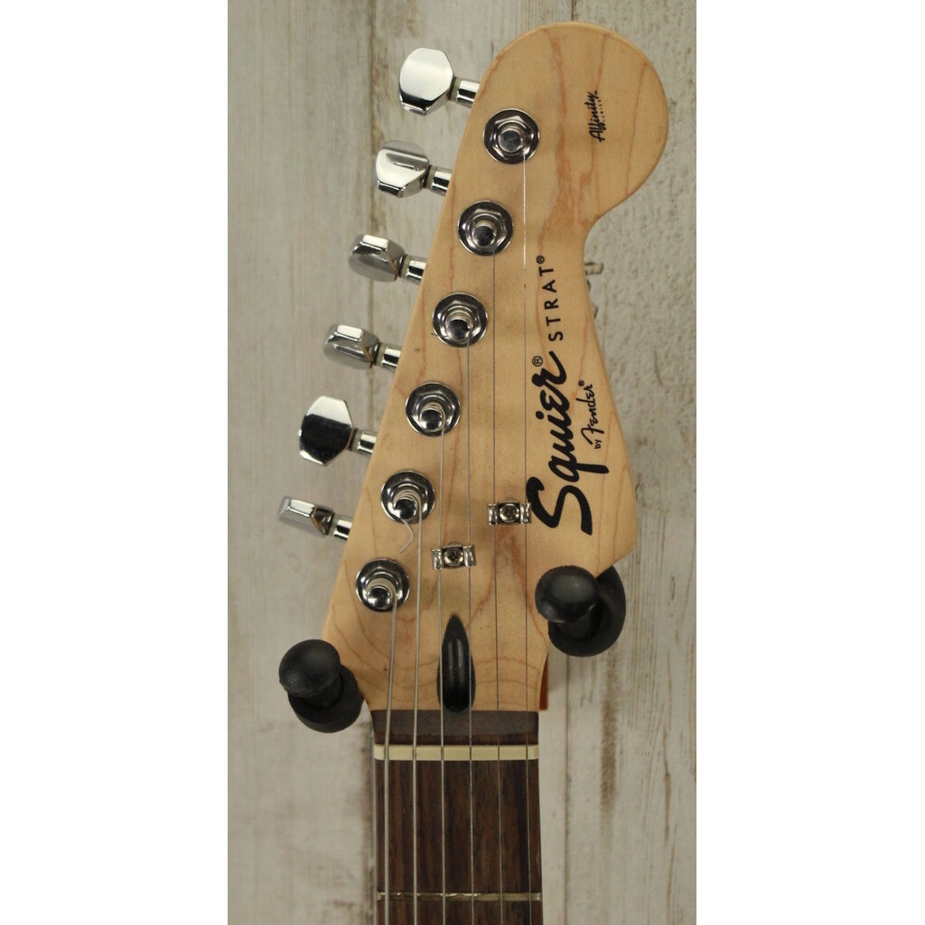 Squier USED Squier Stratocaster (200)