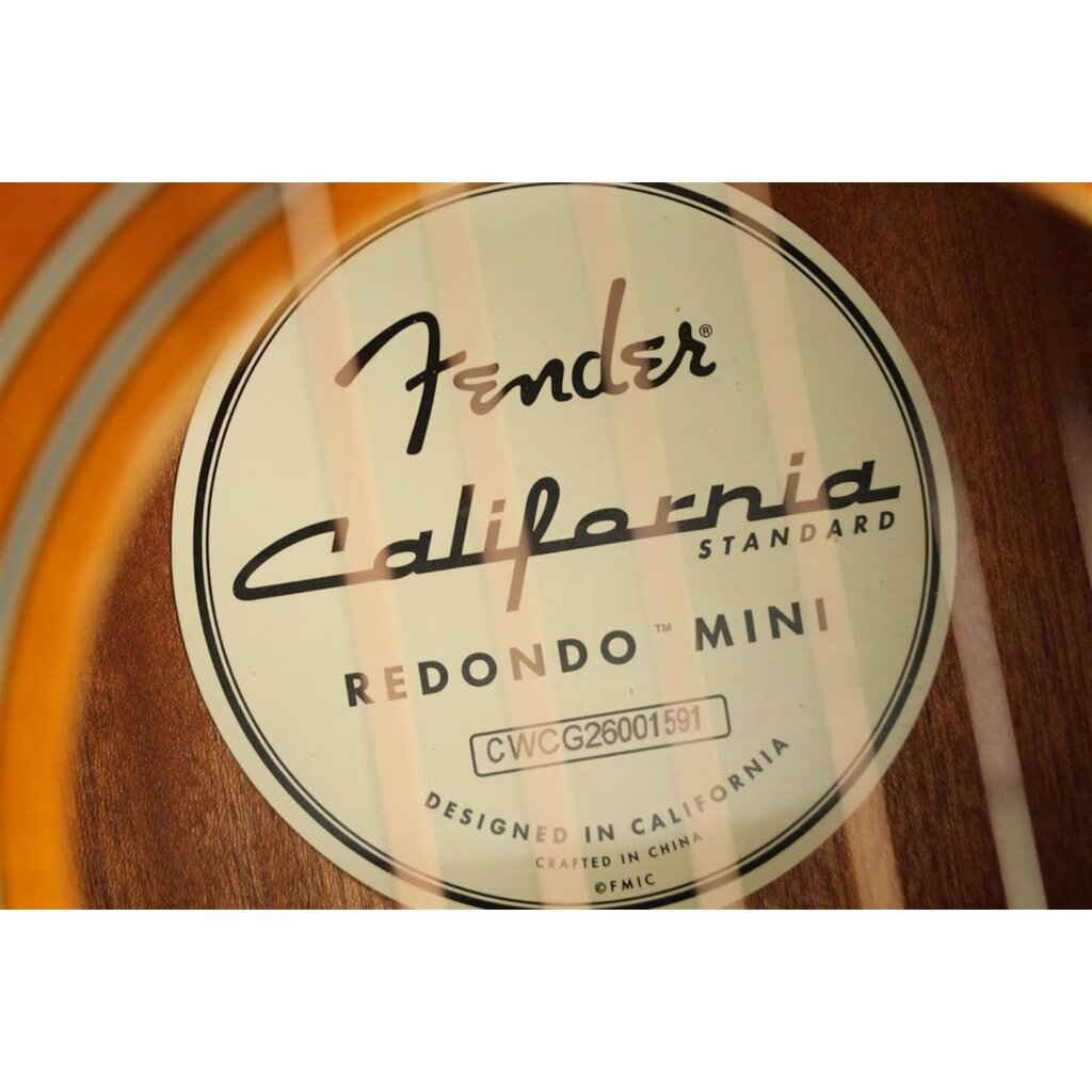 Fender DEMO Fender California Standard Redondo Mini - 3-Color Sunburst (591)