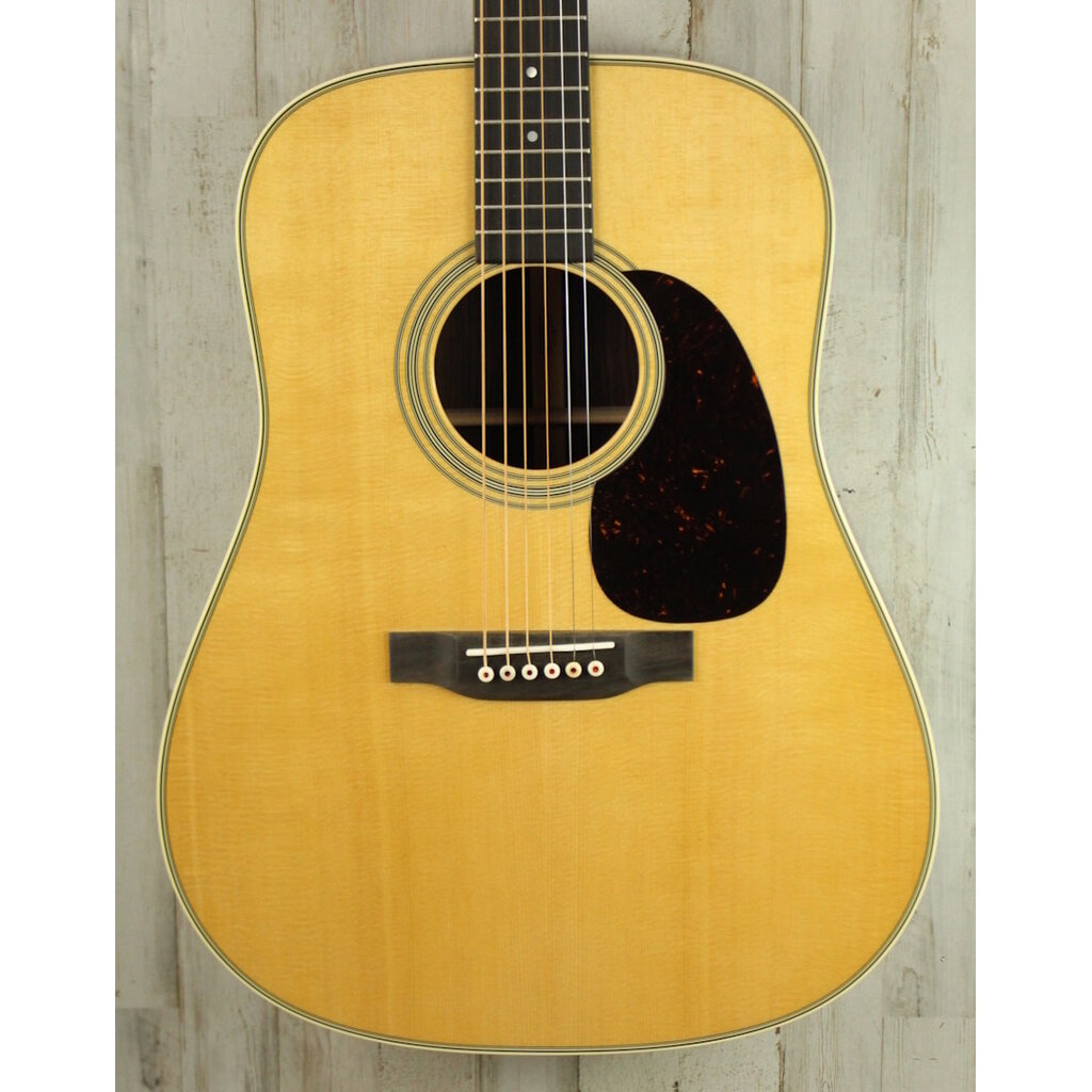 Martin NEW Martin Standard Series D-28 - Natural w/ Aging Toner (566)