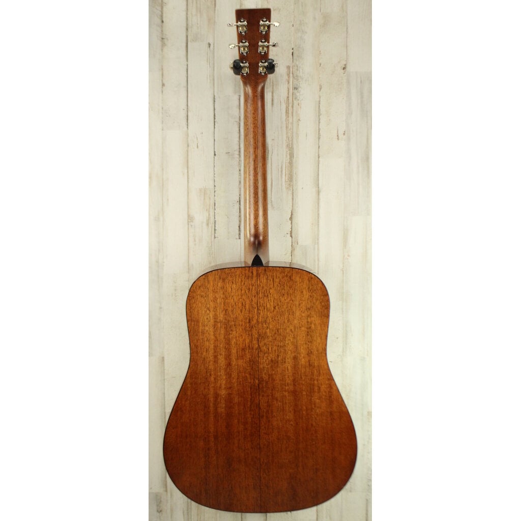 Martin NEW Martin Standard Series D-18 - Natural w/ Aging Toner (134)