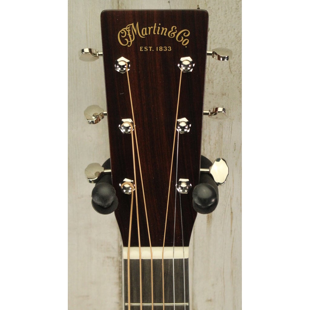 Martin NEW Martin Standard Series D-18 - Natural w/ Aging Toner (134)