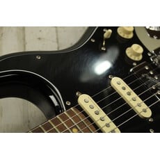 Fender USED 2021 Fender Player Plus Stratocaster HSS (062)