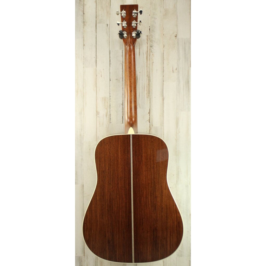 Martin USED Martin Billy Strings D-28 (180)