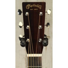 Martin USED Martin Billy Strings D-28 (180)