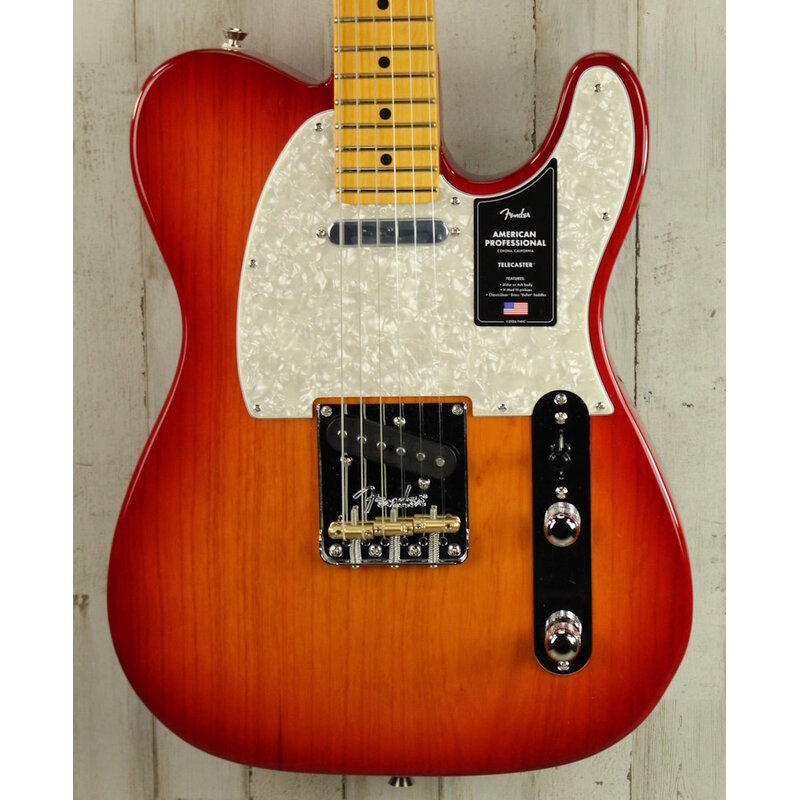 Fender DEMO Fender American Professional Telecaster - Aged Cherry Burst (615)