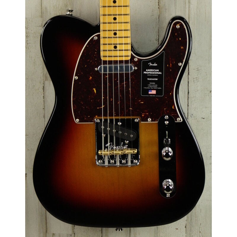 Fender DEMO Fender American Professional Telecaster - 3-Color Sunburst (878)