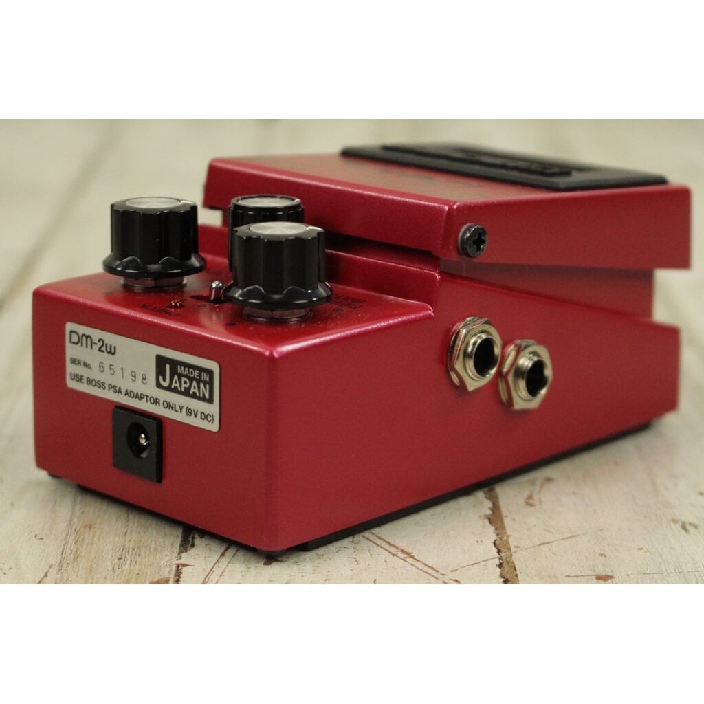 Boss USED Boss DM-2W Delay Waza (010)