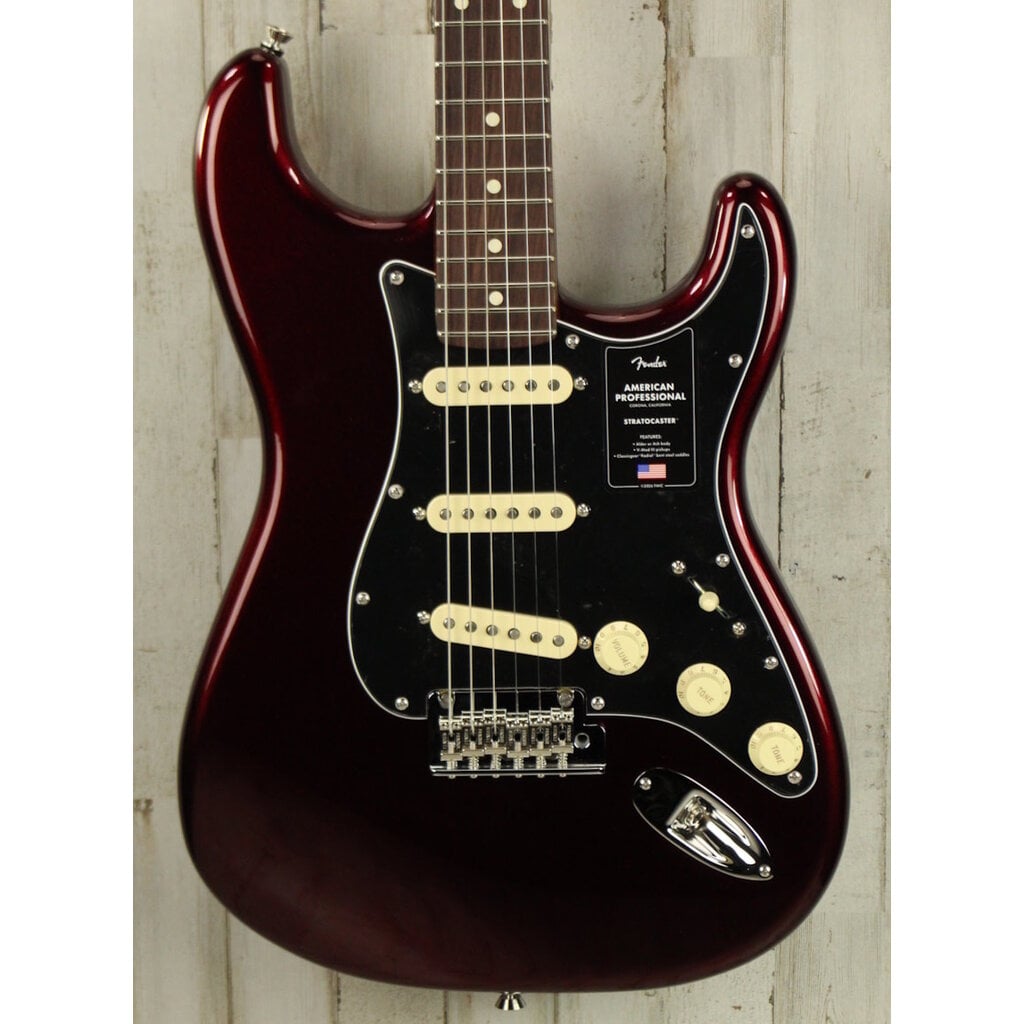 Fender DEMO Fender American Professional Stratocaster - Oxblood (826)