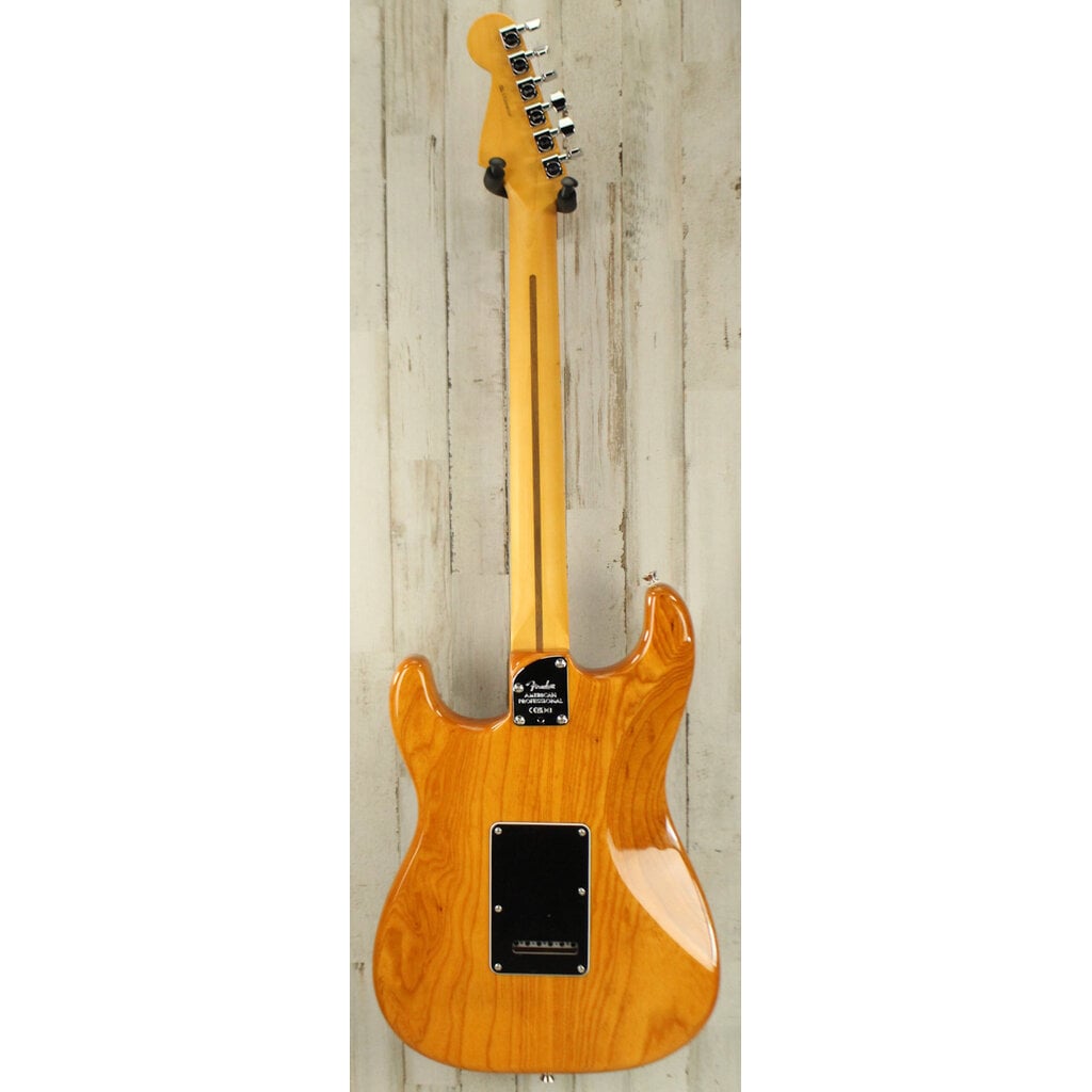 Fender DEMO Fender American Professional Stratocaster - Natural (347)